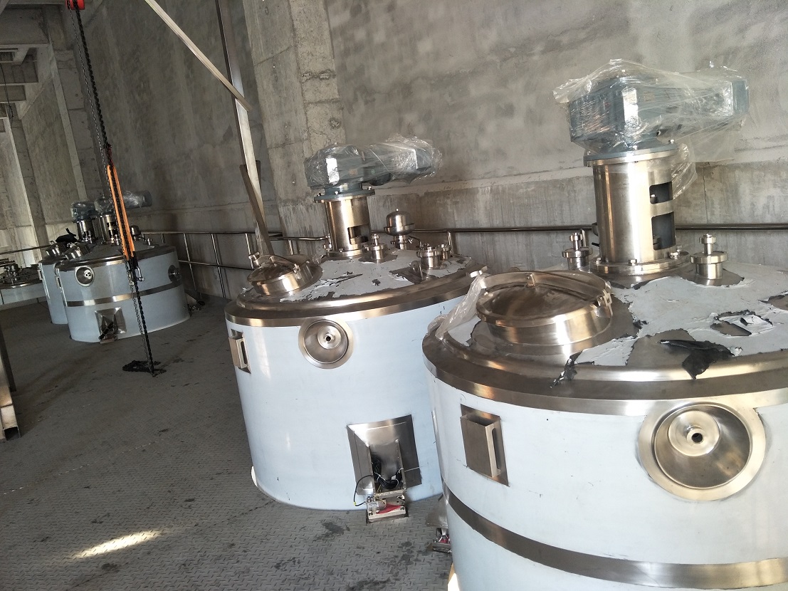 Vacuum Mixers